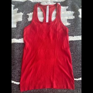 LULULEMON swiftly tank 4